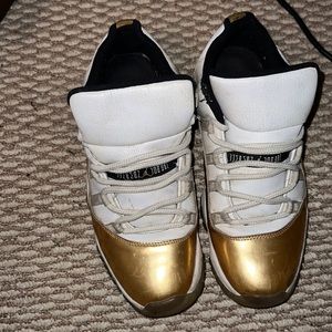 Jordan 11 lows, closing ceremony